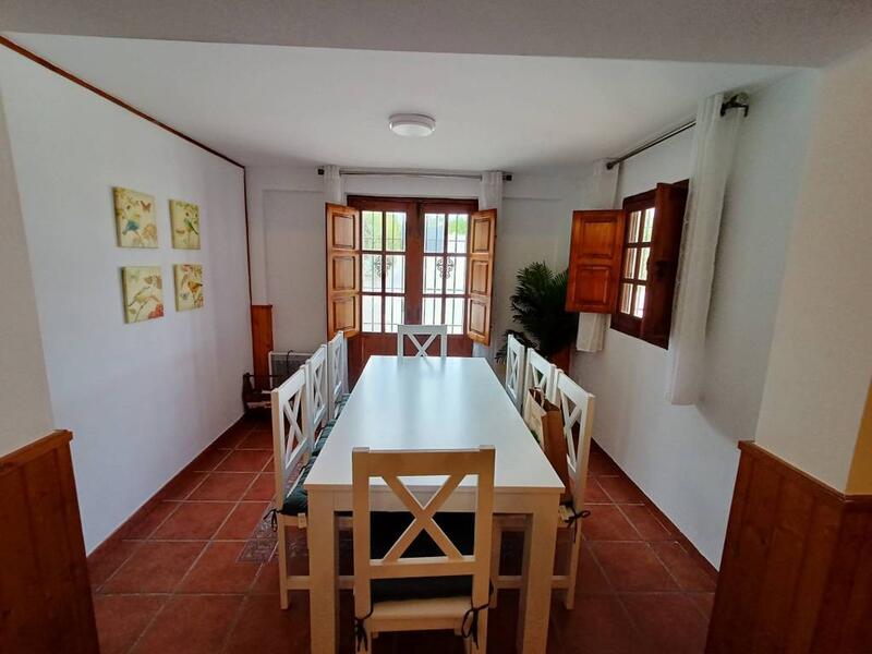 2 chambre Auberge à vendre