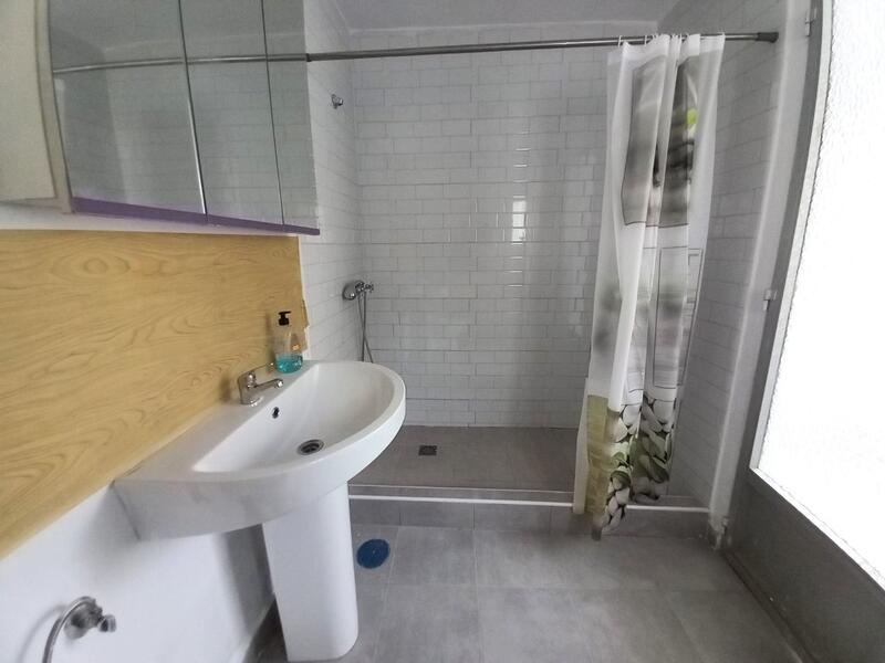 2 bedroom Townhouse for sale