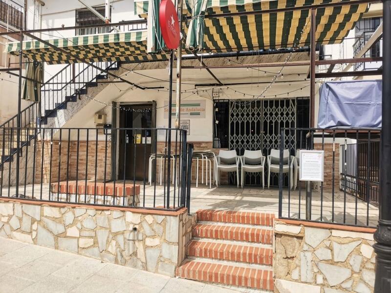 Local Commercial à vendre dans Almedinilla, Córdoba