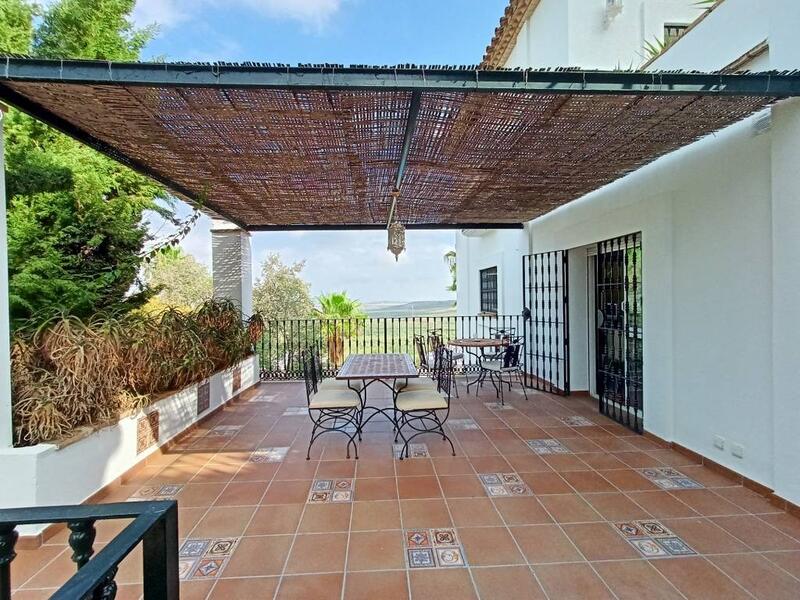 5 bedroom Villa for sale