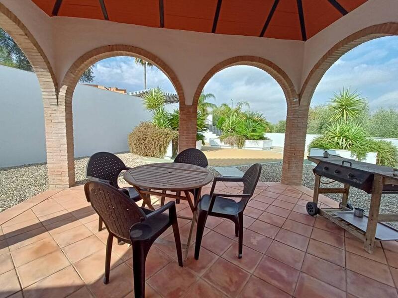 5 bedroom Villa for sale