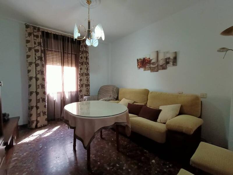 5 bedroom Townhouse for sale