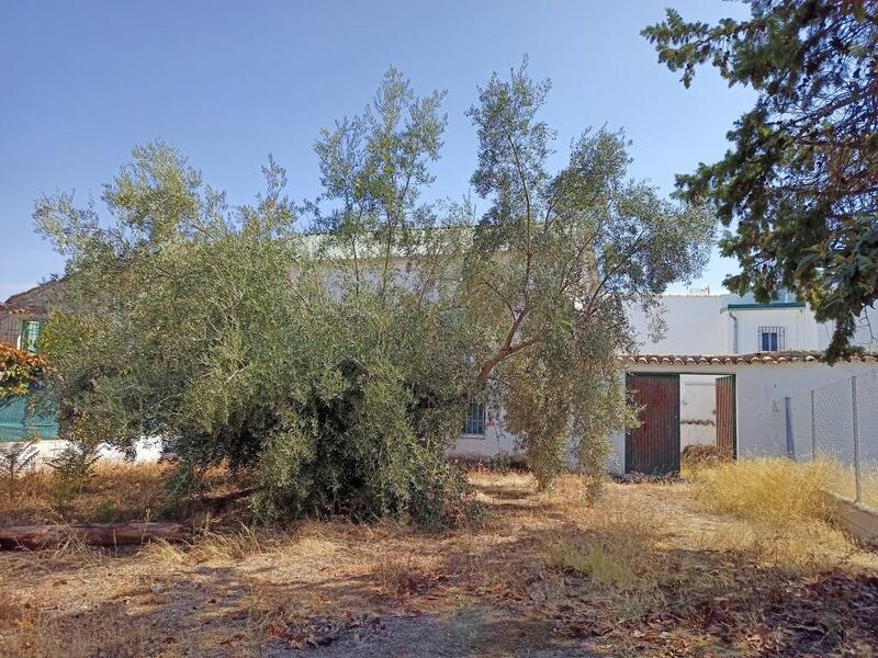 2 bedroom Country House for sale