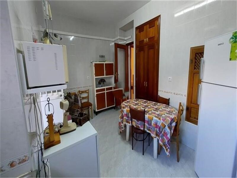 6 Schlafzimmer Stadthaus zu verkaufen