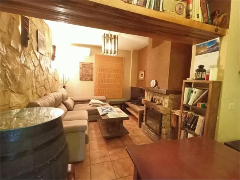 3 Schlafzimmer Stadthaus zu verkaufen