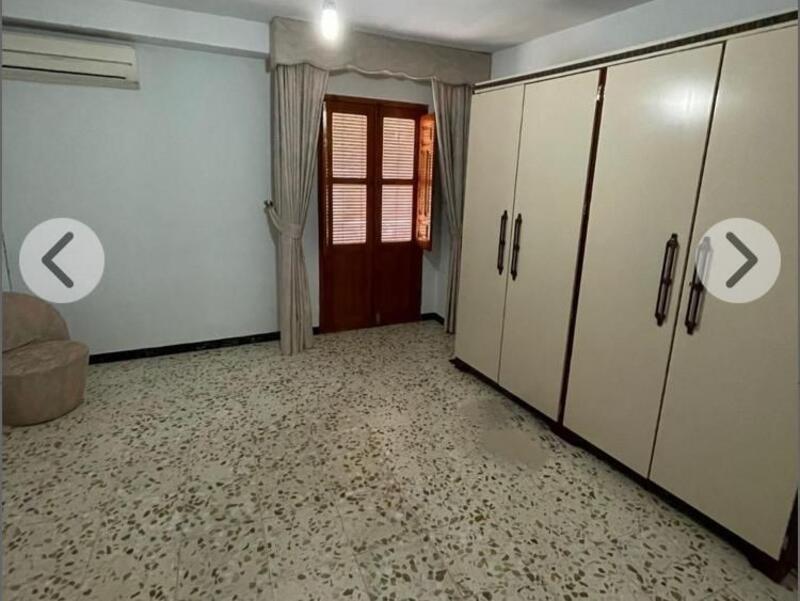 3 Schlafzimmer Stadthaus zu verkaufen
