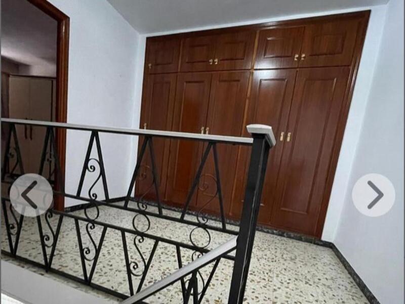 3 Schlafzimmer Stadthaus zu verkaufen