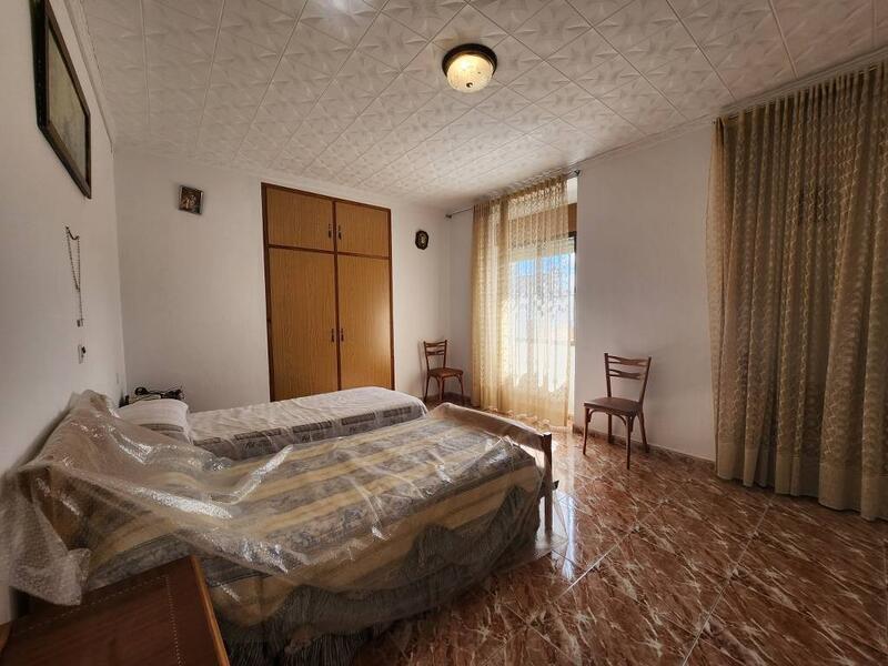 3 Schlafzimmer Landhaus zu verkaufen