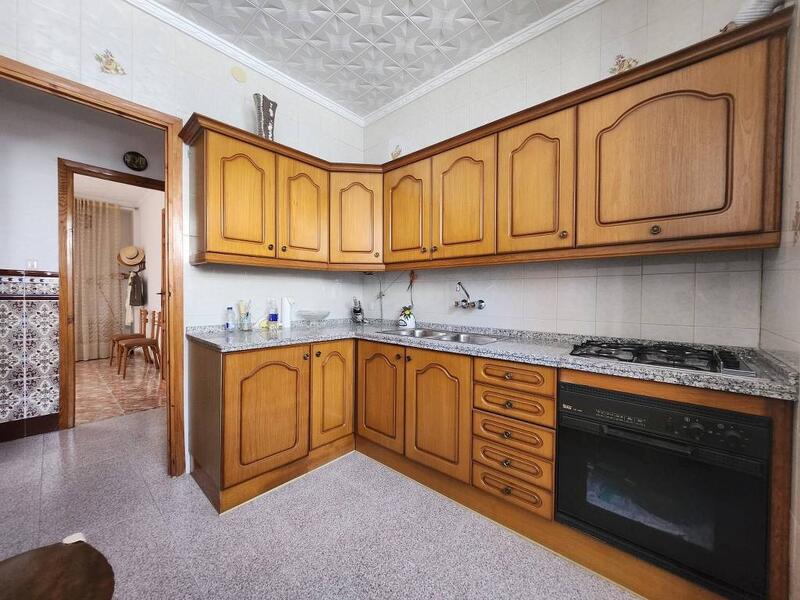 3 Schlafzimmer Landhaus zu verkaufen