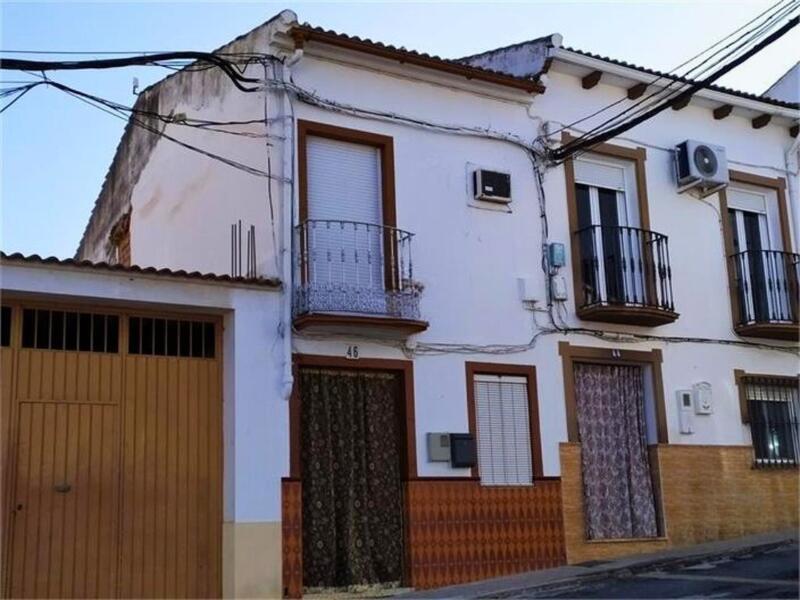 Adosado en venta en Cuevas de San Marcos, Málaga