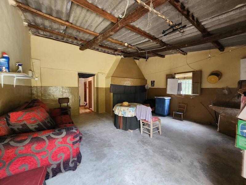 4 bedroom Country House for sale