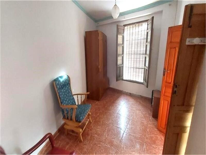 4 slaapkamer Gezinswoning Te koop
