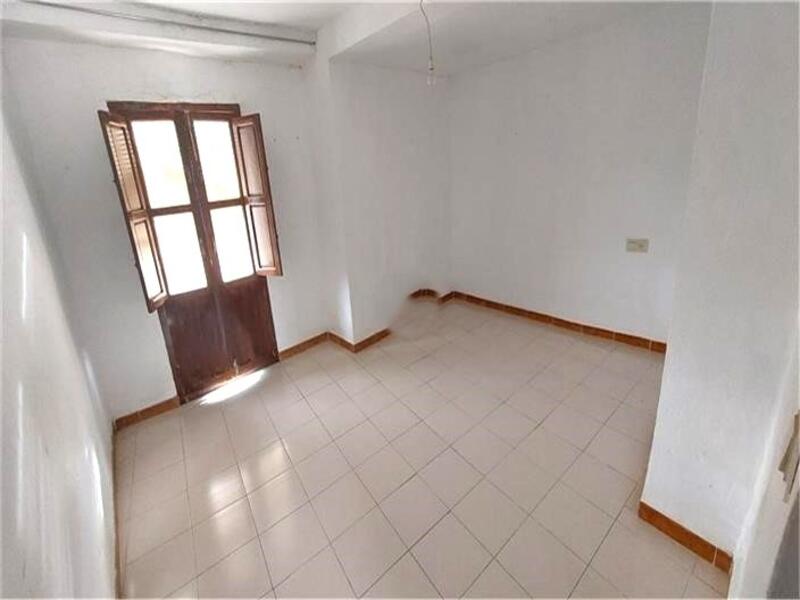 4 slaapkamer Gezinswoning Te koop