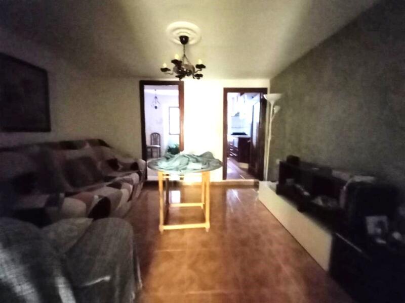 4 slaapkamer Gezinswoning Te koop