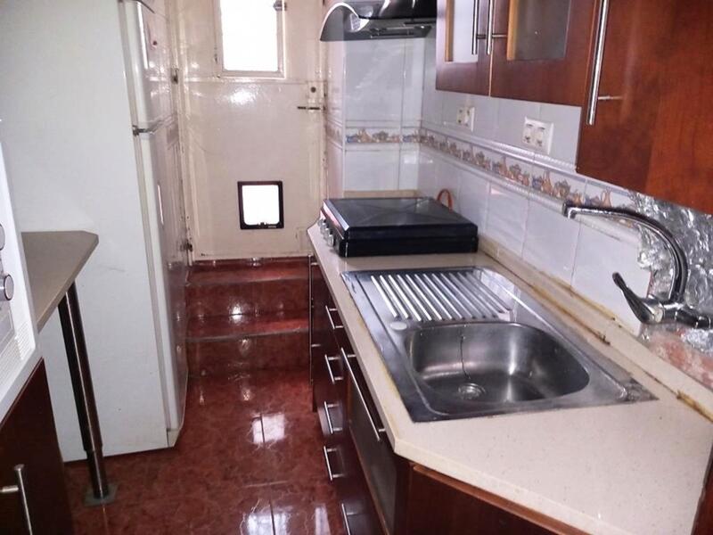 4 slaapkamer Gezinswoning Te koop