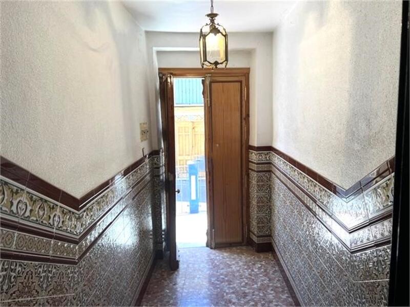 5 slaapkamer Gezinswoning Te koop