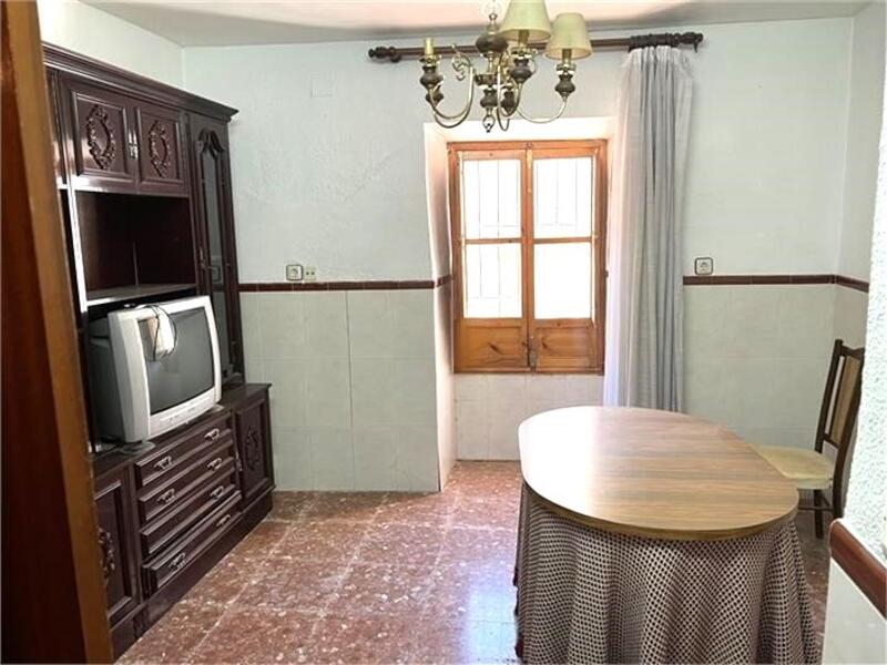 5 slaapkamer Gezinswoning Te koop