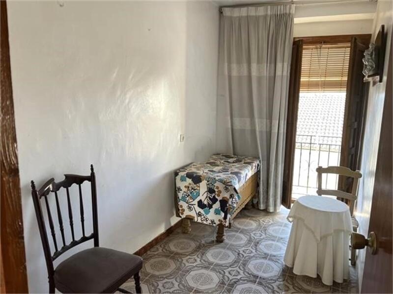 5 slaapkamer Gezinswoning Te koop