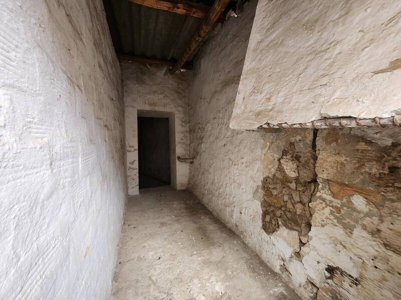 3 slaapkamer Gezinswoning Te koop