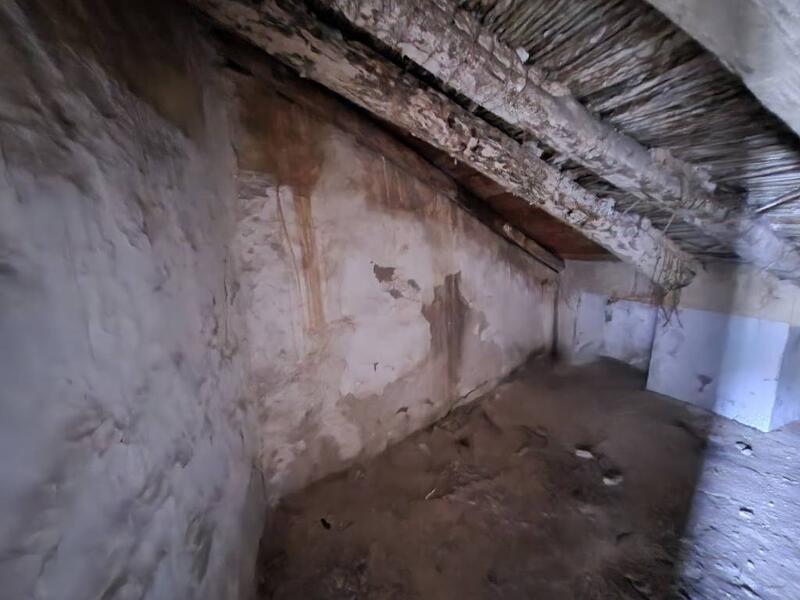 3 slaapkamer Gezinswoning Te koop