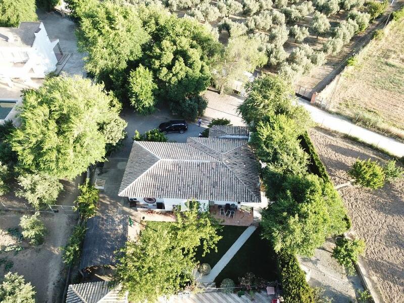5 Schlafzimmer Landhaus zu verkaufen