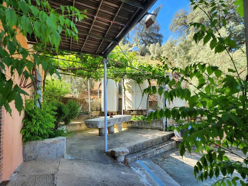 2 bedroom Country House for sale
