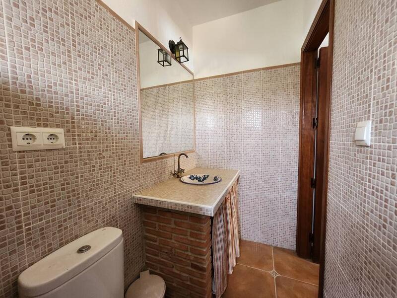 3 slaapkamer Landhuis Te koop
