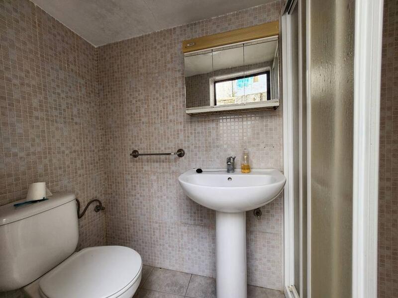 4 bedroom Townhouse for sale