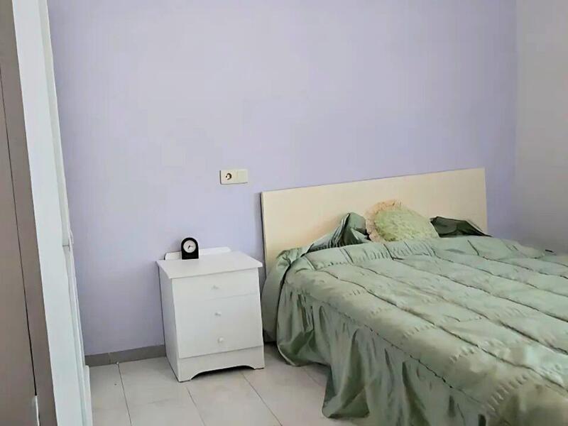 6 bedroom Townhouse for sale