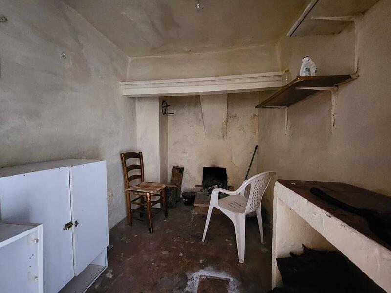 3 bedroom Townhouse for sale