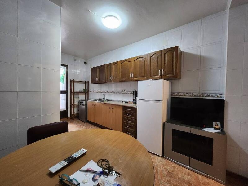 3 bedroom Townhouse for sale