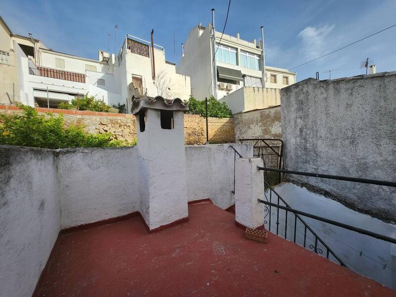 3 bedroom Townhouse for sale