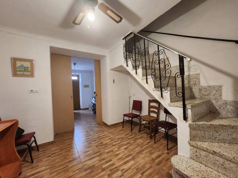 3 bedroom Townhouse for sale