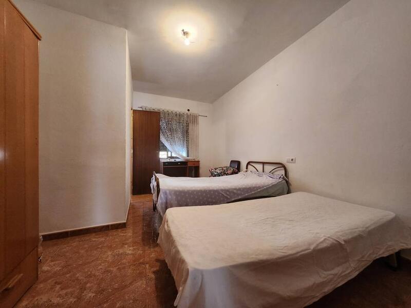 3 bedroom Townhouse for sale