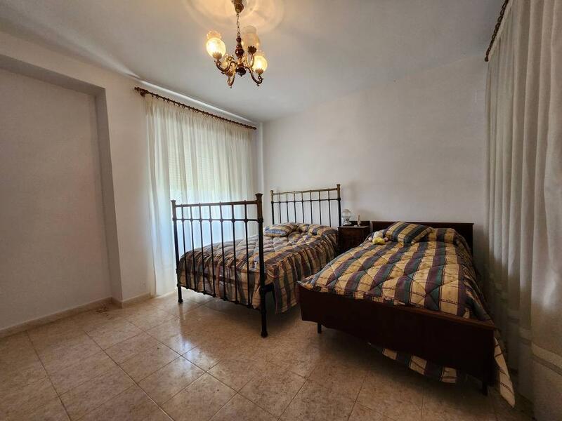 3 Schlafzimmer Landhaus zu verkaufen