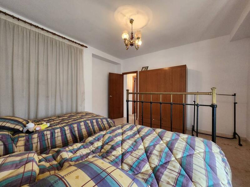 3 Schlafzimmer Landhaus zu verkaufen