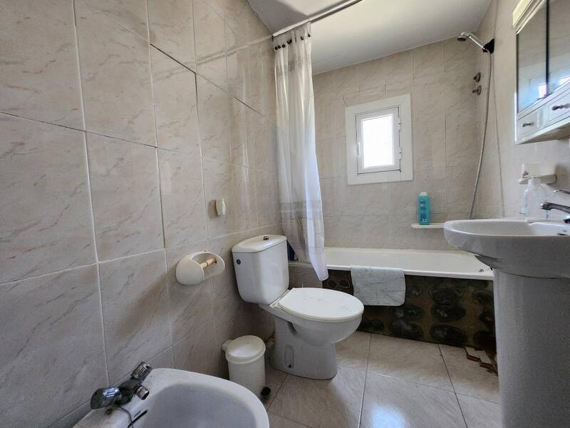 3 Schlafzimmer Landhaus zu verkaufen
