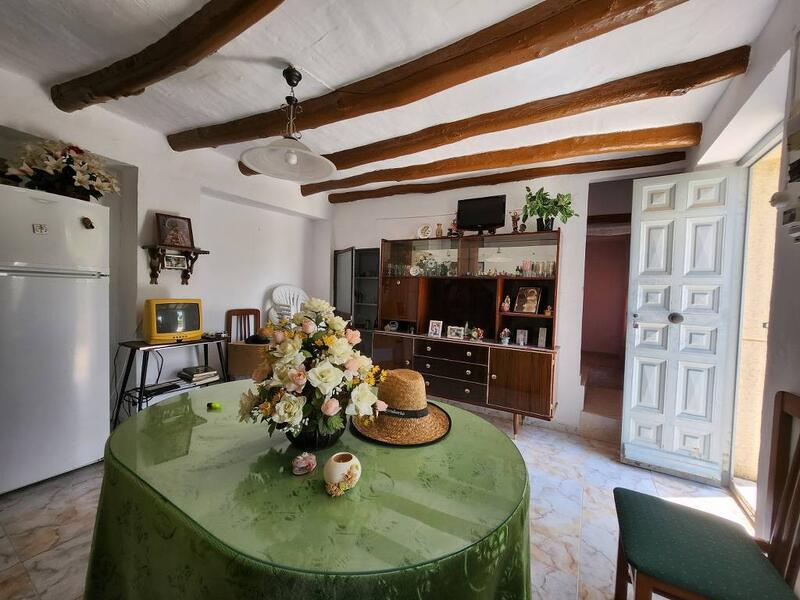 3 Schlafzimmer Landhaus zu verkaufen