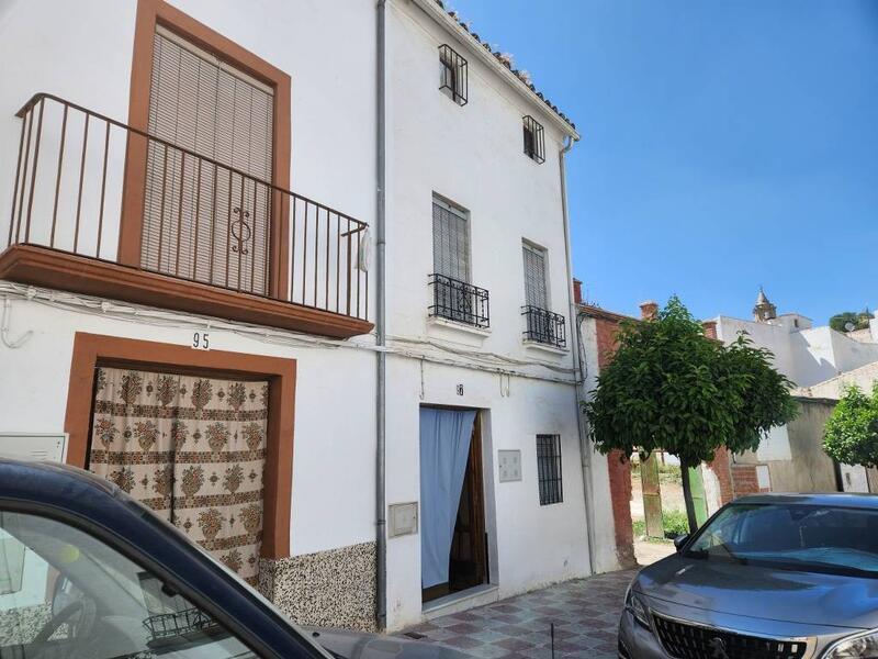 Byhus til salg i Luque, Córdoba