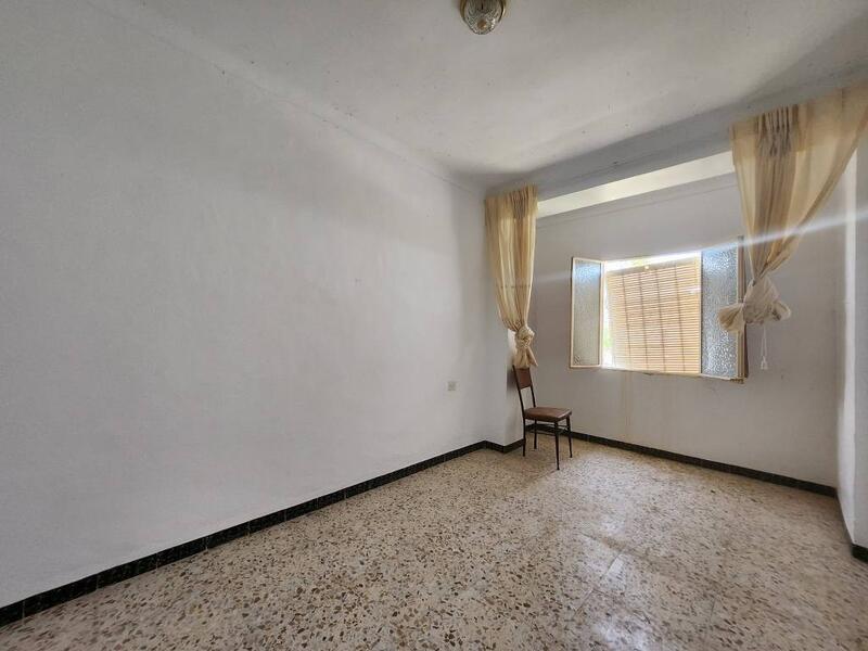 3 bedroom Townhouse for sale