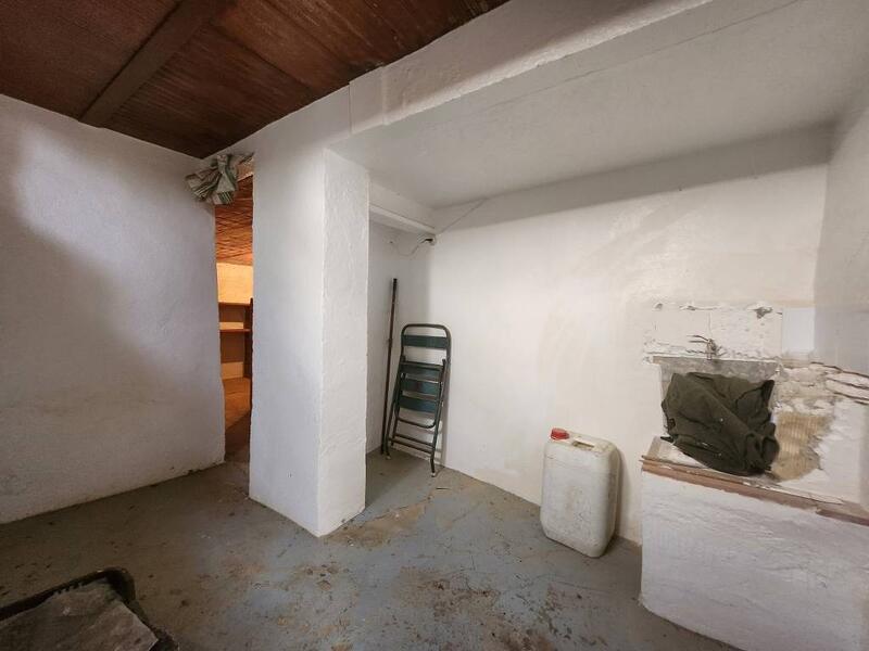 3 bedroom Townhouse for sale