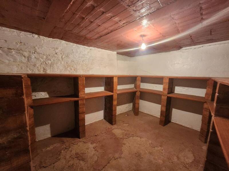 3 bedroom Townhouse for sale