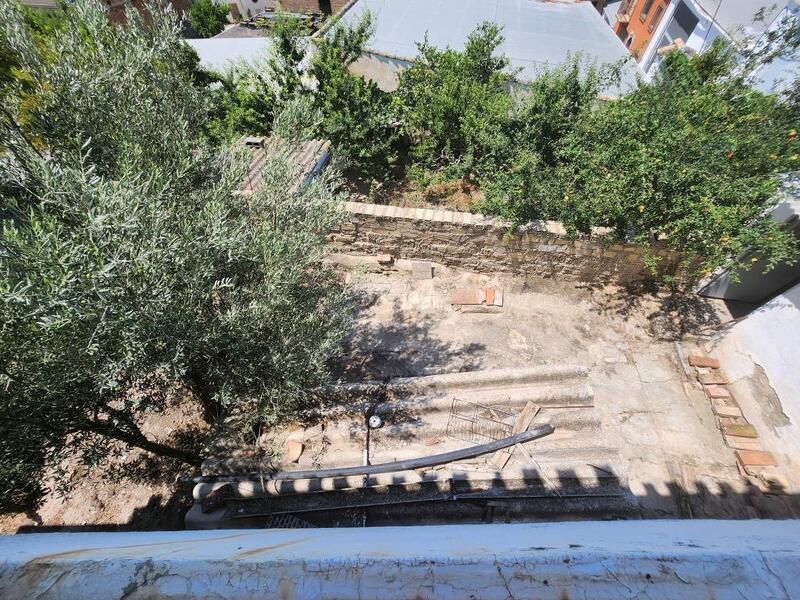 3 bedroom Townhouse for sale