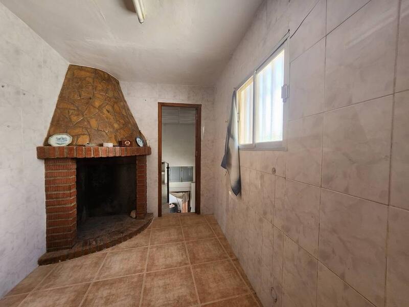 3 bedroom Townhouse for sale