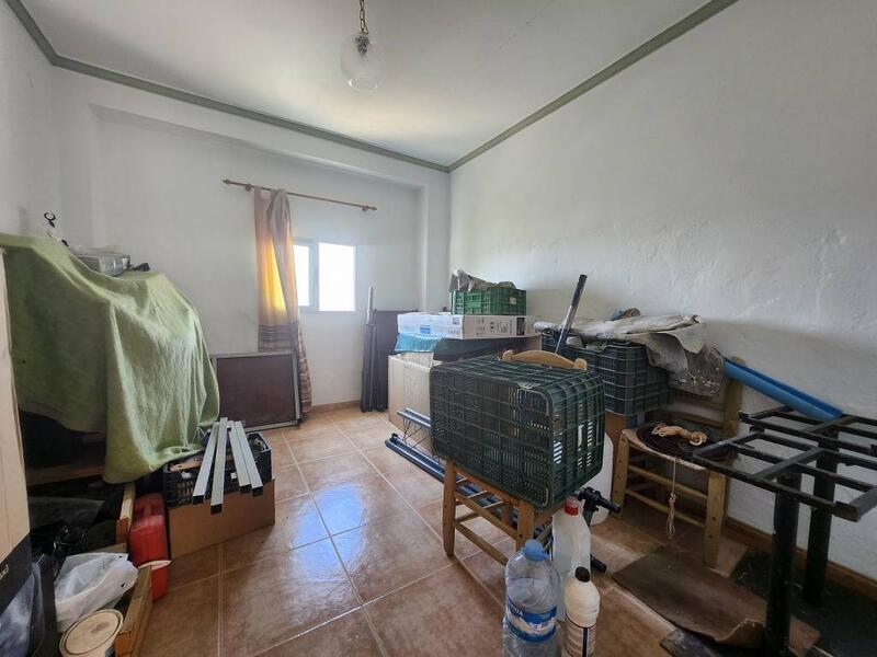 3 bedroom Townhouse for sale