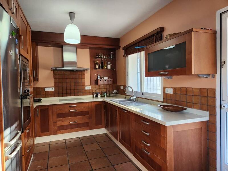 4 Cuarto Casa de Campo en venta