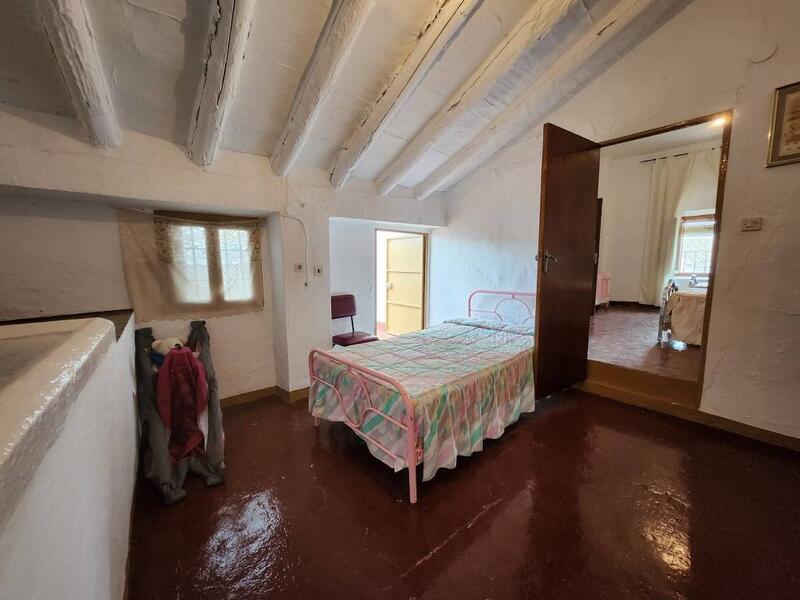 4 soveværelse Byhus til salg