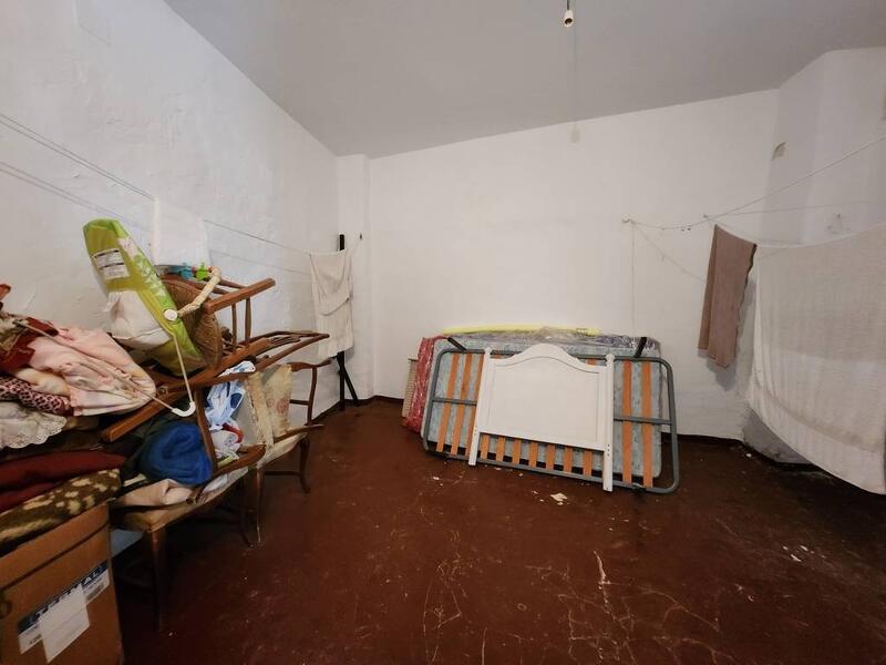 4 soveværelse Byhus til salg