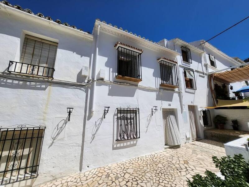 Byhus til salg i Zuheros, Córdoba