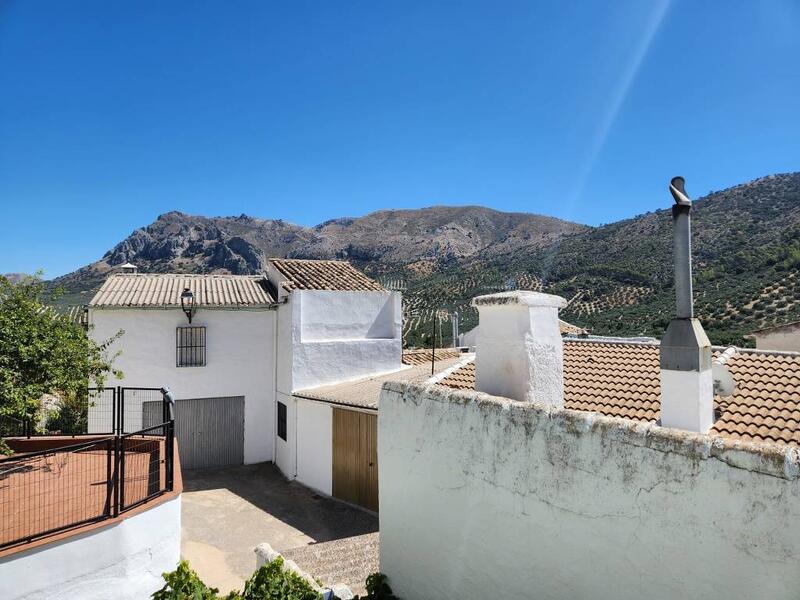 3 bedroom Country House for sale